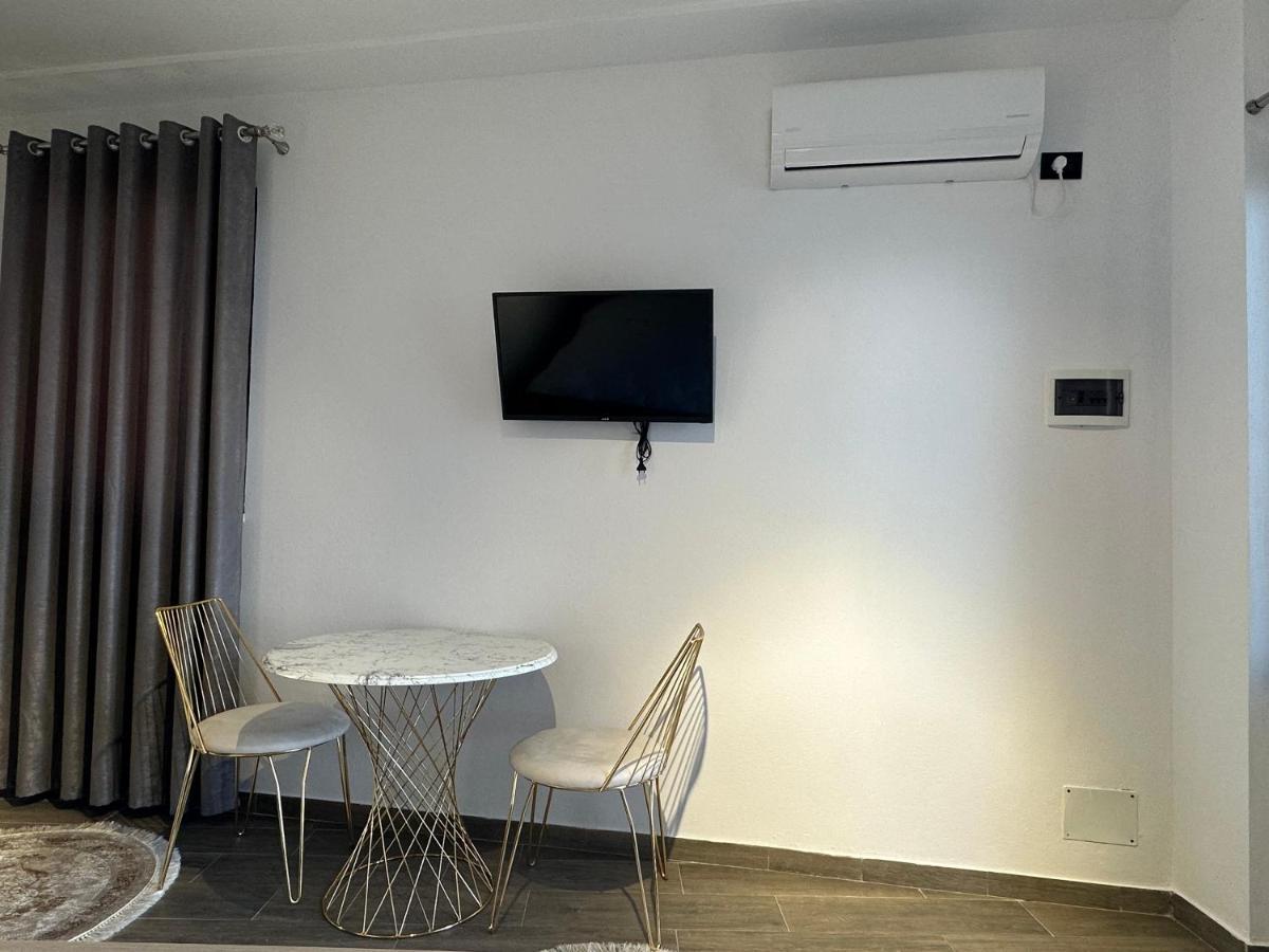 Four Generation Hotel Shiroka Экстерьер фото