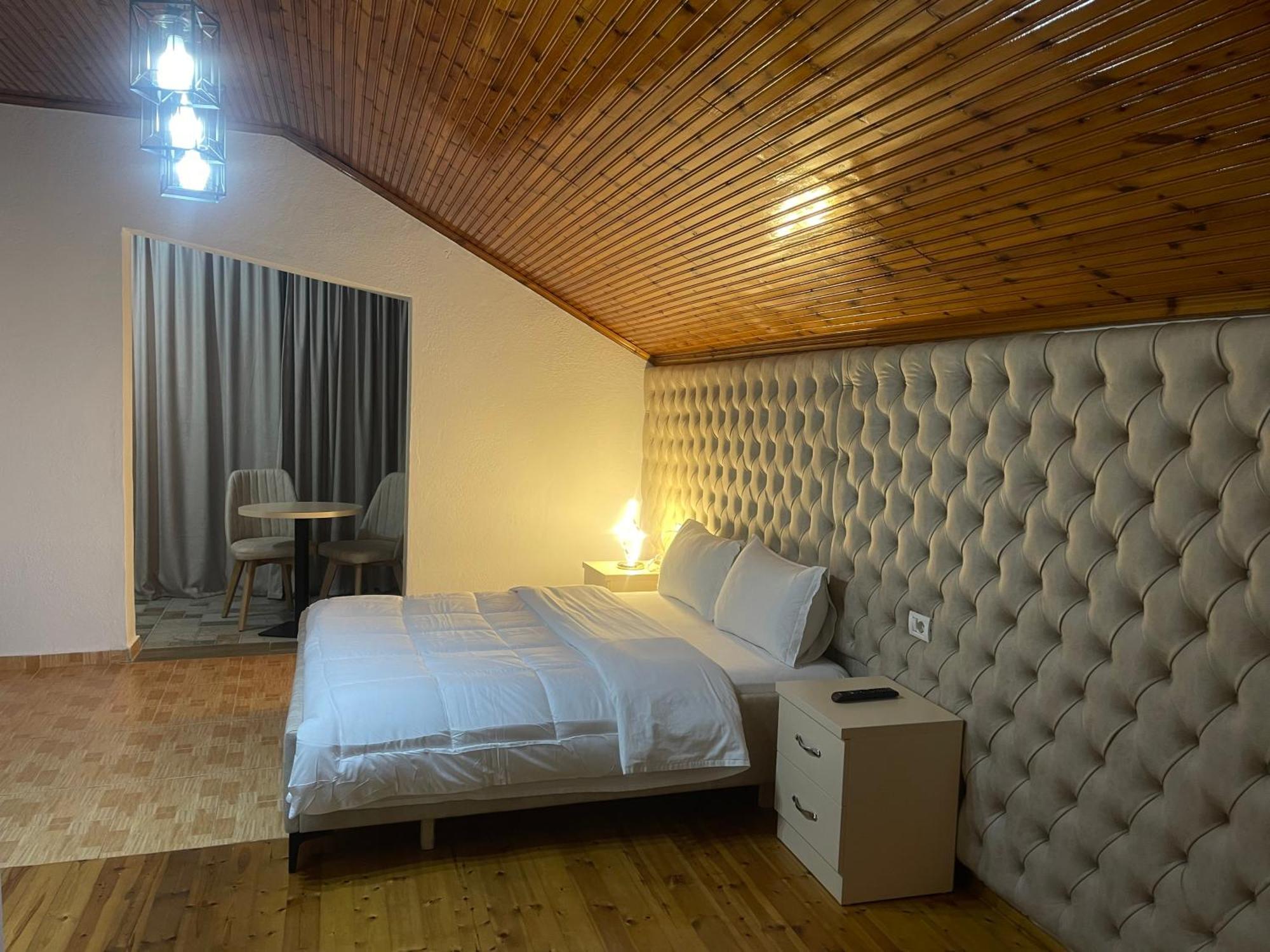 Four Generation Hotel Shiroka Экстерьер фото