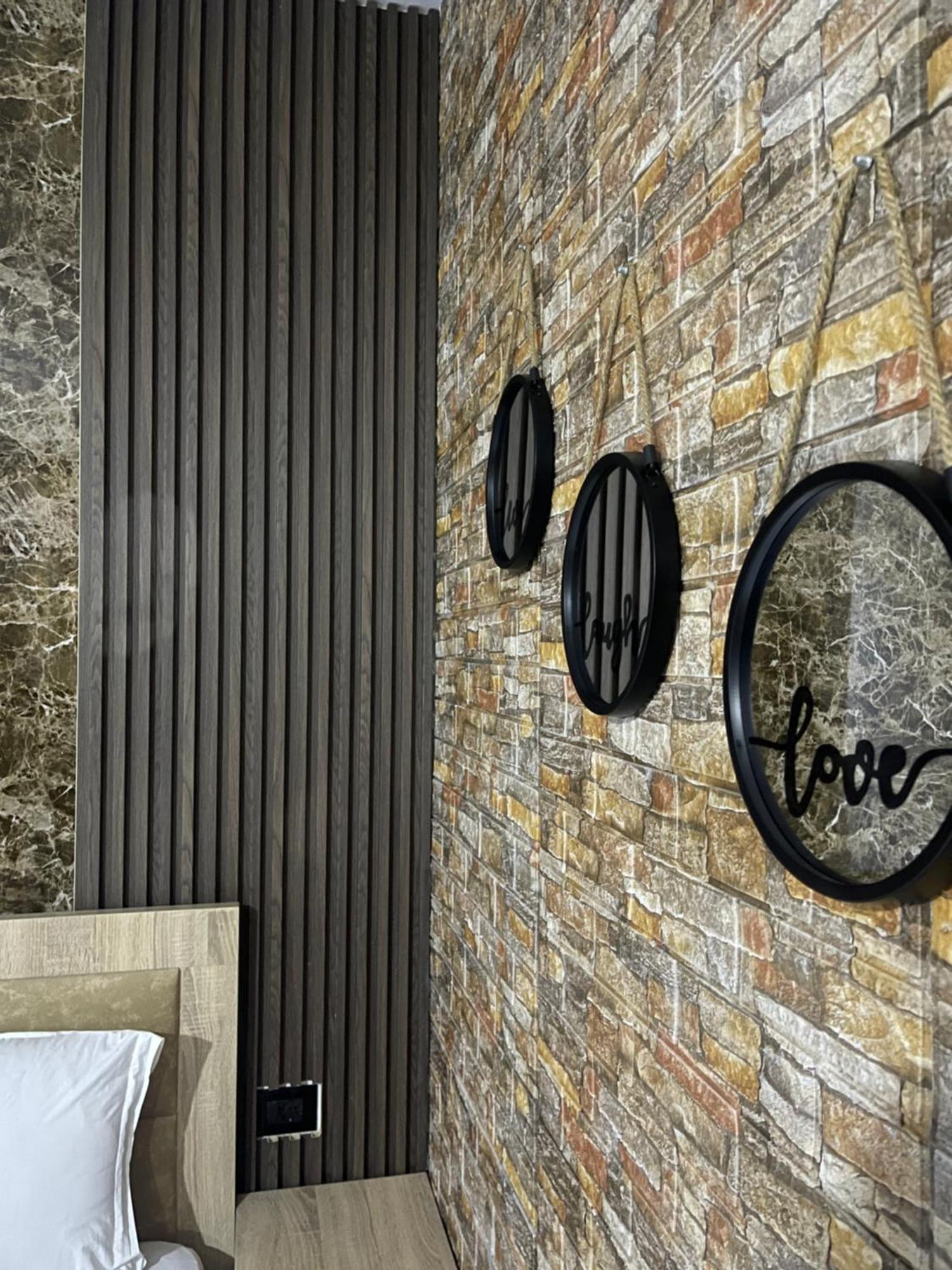 Four Generation Hotel Shiroka Экстерьер фото